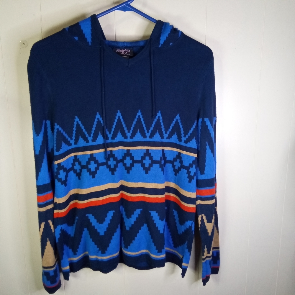 Hooked Up by IOT Blue and Red Geometric V-Neck Sweater